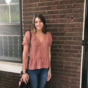 Meet your Posher, Maya